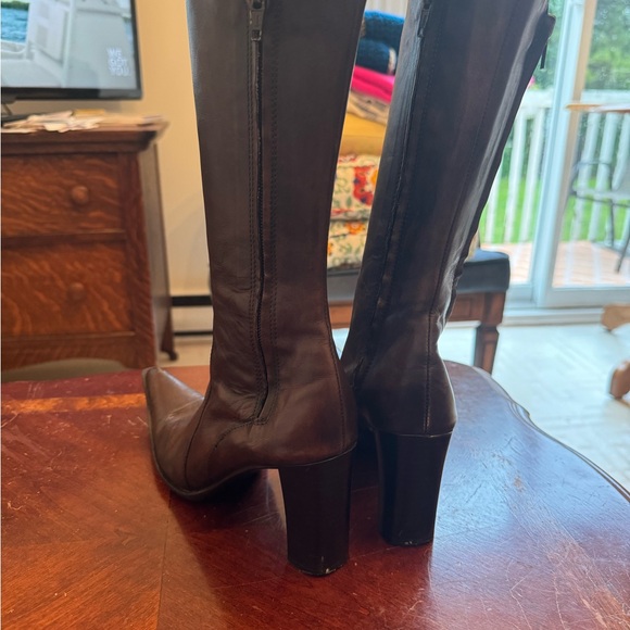 Brown leather mid-calf boots - Picture 2 of 7